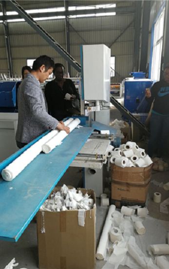 Toilet Paper Roll Cutting Machine Toilet Paper Roll Cutting Machine